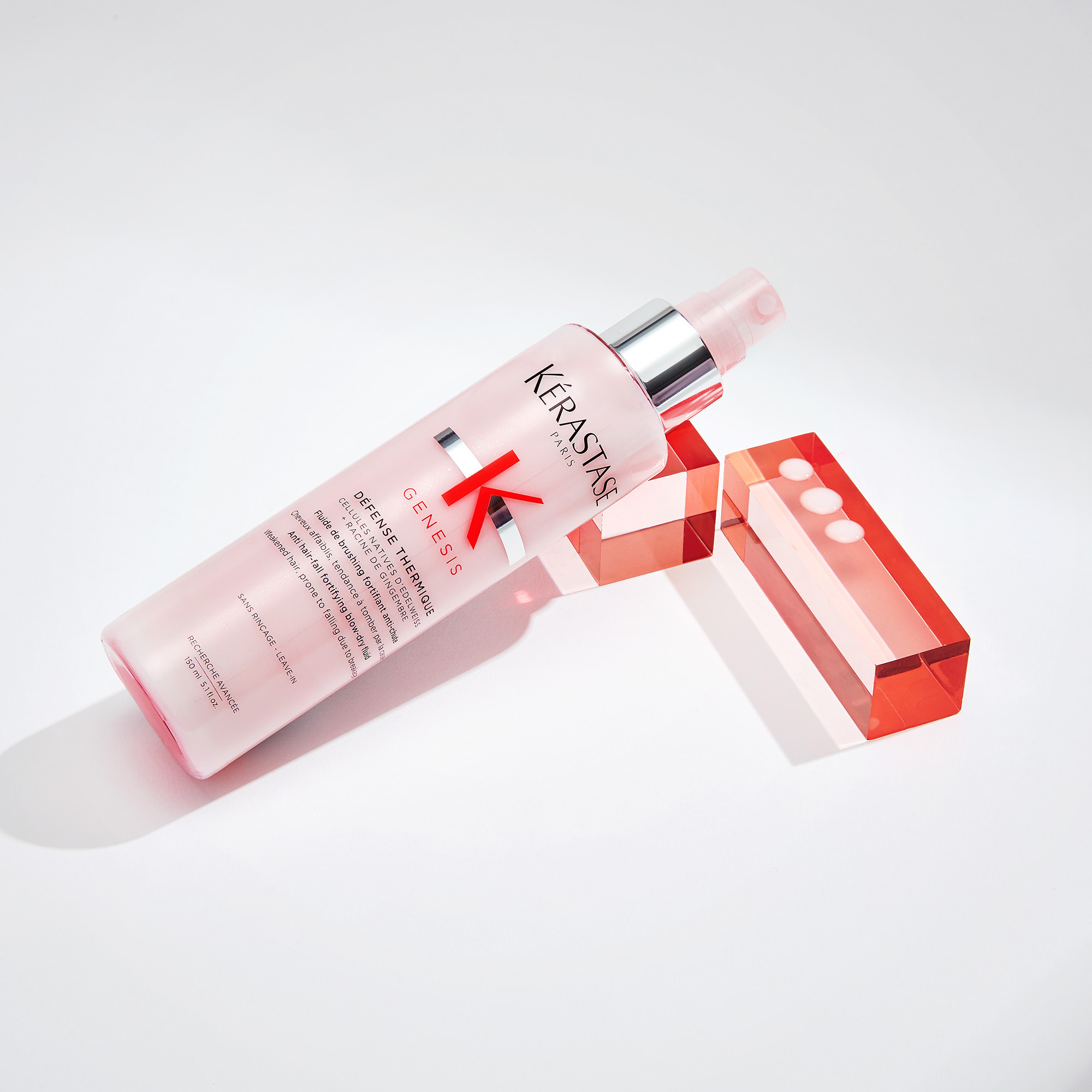 Kerastase Genesis Defense Thermique Dökülme Karşıtı Güçlendirici Isıdan Koruyucu Saç Spreyi 150 ml - Görsel 2
